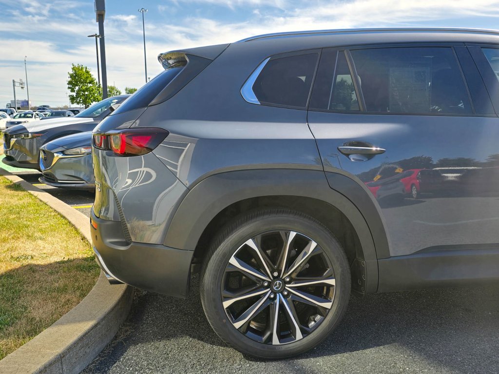 2023 Mazda CX-50 GT-TURBO, CUIR, TOIT, NAV in Boucherville, Quebec - 20 - w1024h768px