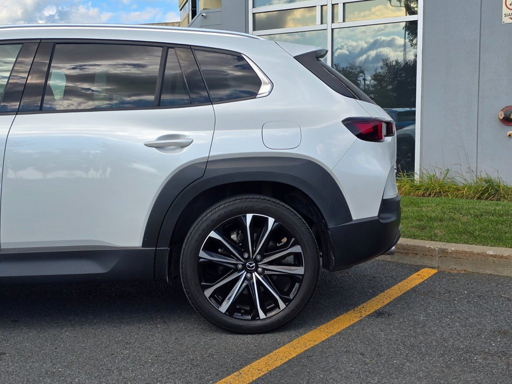 2023 Mazda CX-50 GT CUIR TOIT AWD 1 PROPRIO in Boucherville, Quebec - 8 - w1024h768px
