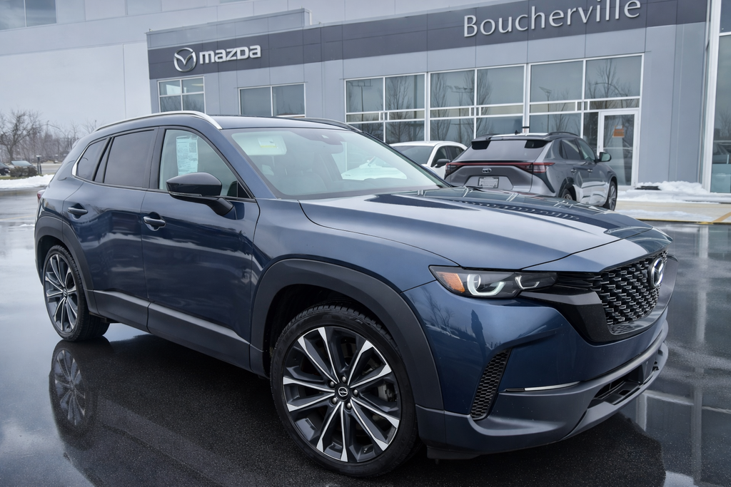 2023 Mazda CX-50 GT 1 PROPRIO JAMAIS ACCIDENTÉ BAS KM in Boucherville, Quebec - 1 - w1024h768px