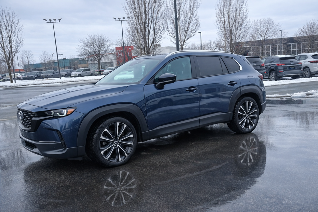 2023 Mazda CX-50 GT 1 PROPRIO JAMAIS ACCIDENTÉ BAS KM in Boucherville, Quebec - 3 - w1024h768px