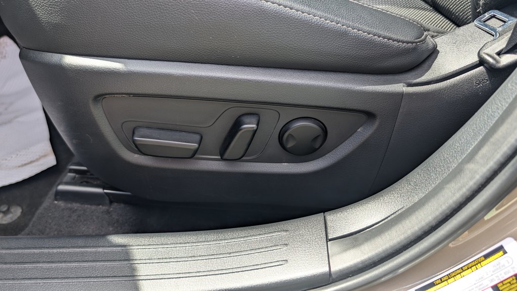 2023 Mazda CX-50 GS-L,BAS KM, GARANTIE in Boucherville, Quebec - 12 - w1024h768px