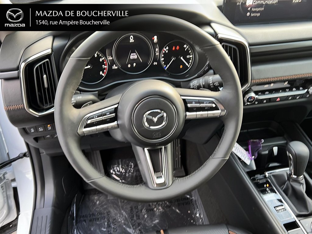 2024 Mazda CX-50 GT Turbo in Boucherville, Quebec - 12 - w1024h768px
