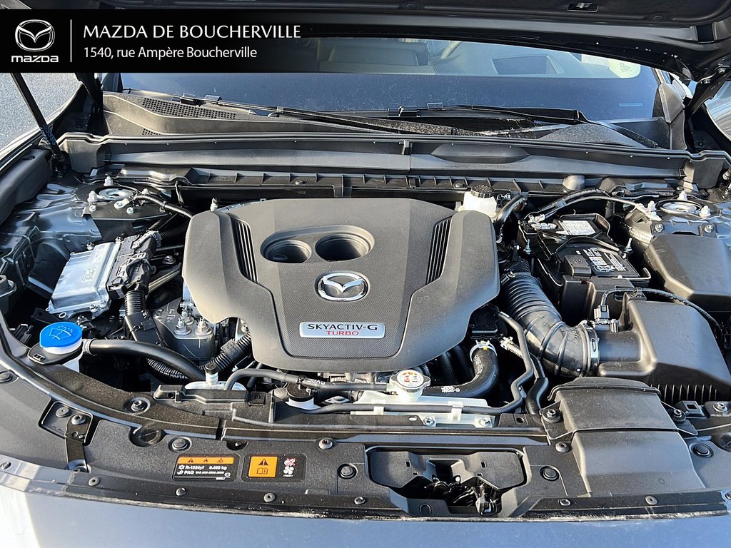 2024 Mazda CX-50 GT Turbo in Boucherville, Quebec - 8 - w1024h768px