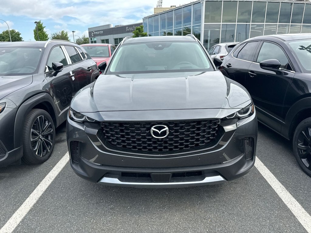 2024 Mazda CX-50 GT Turbo in Boucherville, Quebec - 2 - w1024h768px