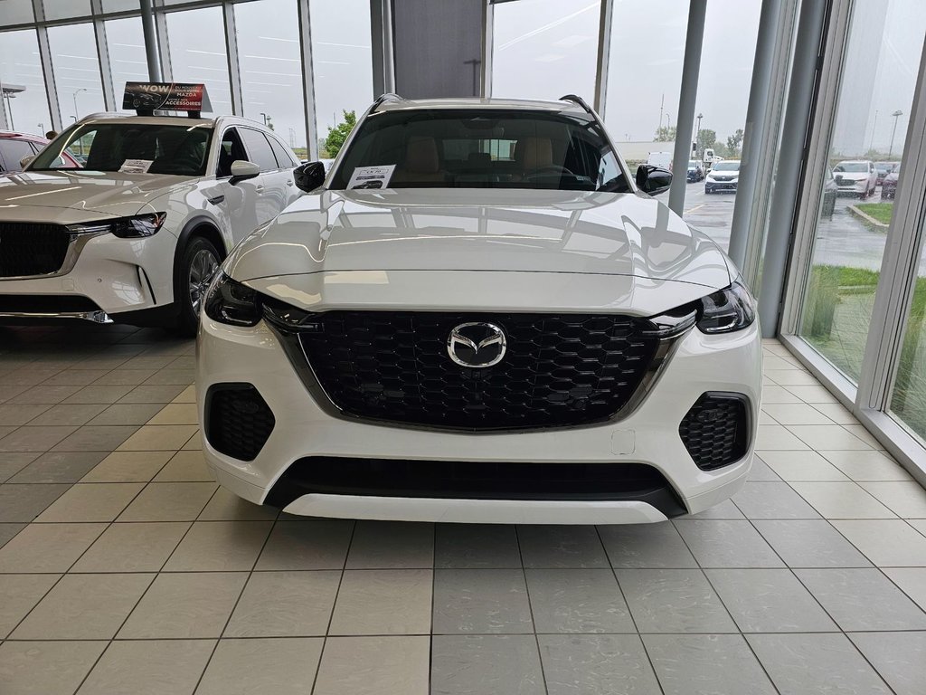 Mazda CX-70 MHEV Signature, DÉMO, AUBAINE 2025 à Boucherville, Québec - 4 - w1024h768px