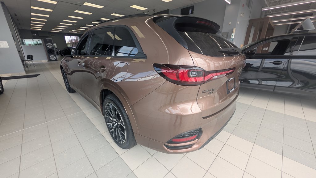 2026 Mazda CX-70 PHEV GT in Boucherville, Quebec - 7 - w1024h768px