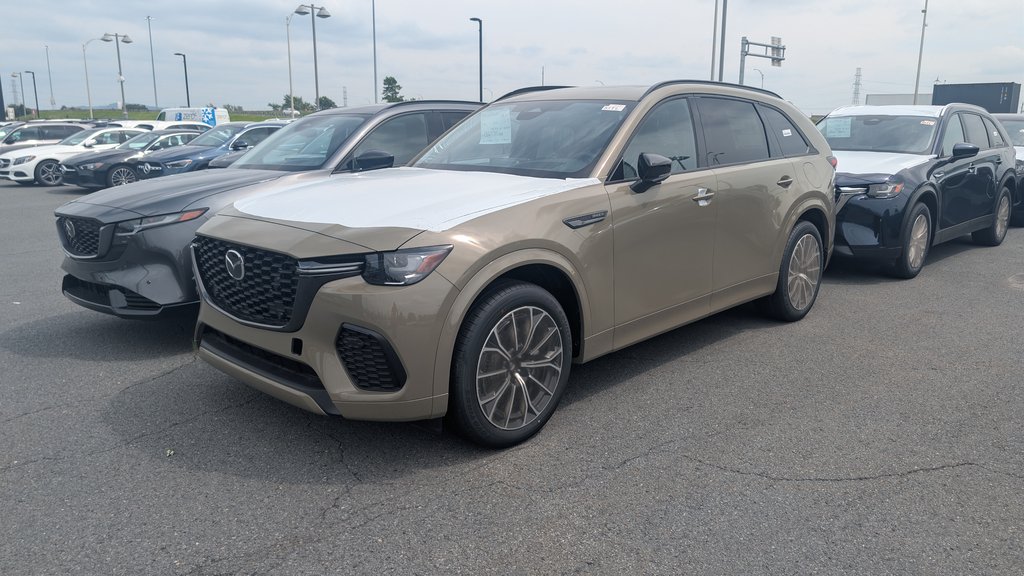 2026 Mazda CX-70 Plug-In Hybrid GT in Boucherville, Quebec - 1 - w1024h768px