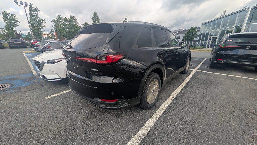 Mazda CX-90 MHEV GS 2026 à Boucherville, Québec - 2 - w1024h768px