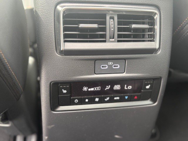 2025 Mazda CX-90 PHEV GT in Boucherville, Quebec - 13 - w1024h768px