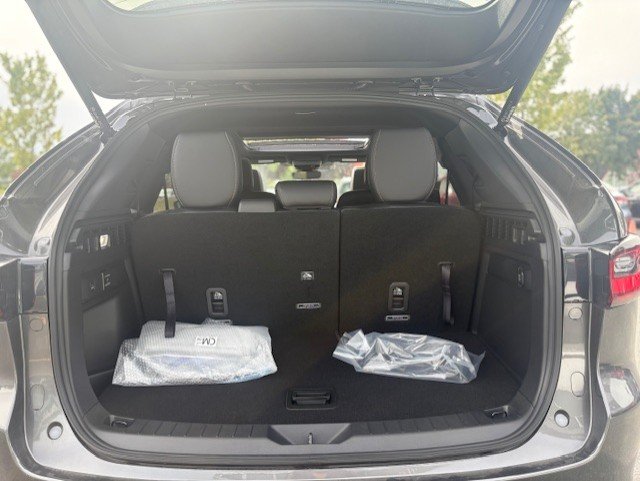 Mazda CX-90 PHEV GT PHEV 2025 à Boucherville, Québec - 5 - w1024h768px