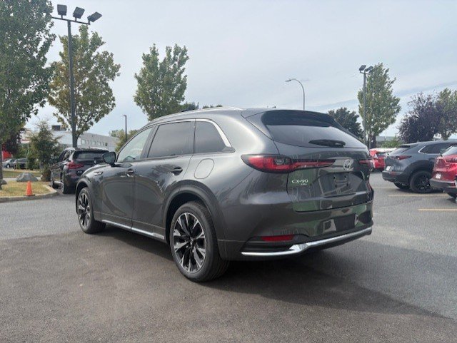 Mazda CX-90 PHEV GT 2025 à Boucherville, Québec - 3 - w1024h768px