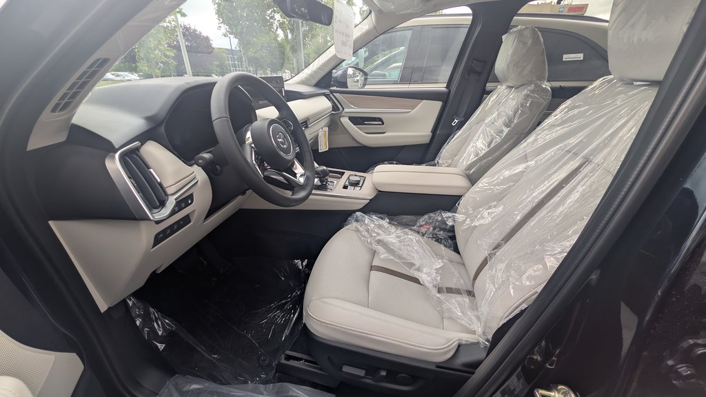 2026 Mazda CX-90 PHEV GT in Boucherville, Quebec - 2 - w1024h768px