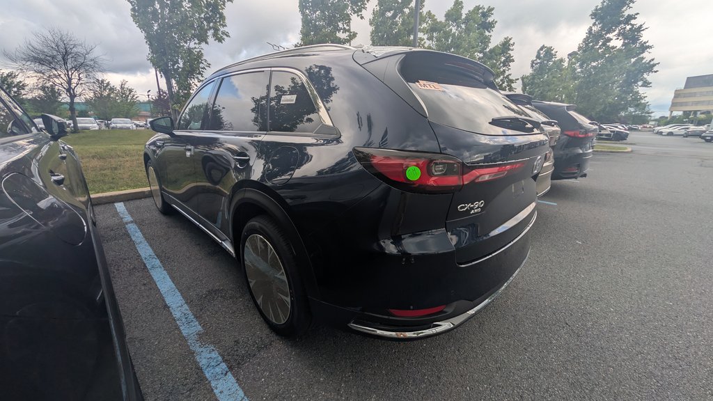 2026 Mazda CX-90 PHEV GT in Boucherville, Quebec - 3 - w1024h768px