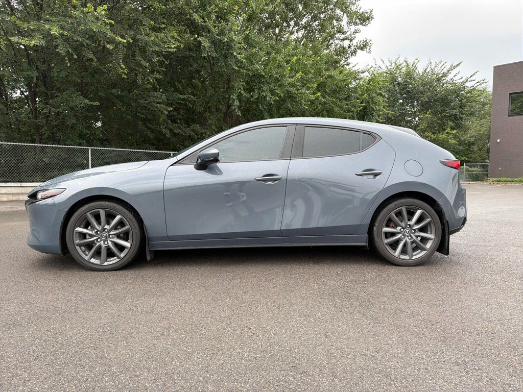 Mazda Mazda3 Sport GT, AWD, VOLANT ET SIÈGES CHAUFFANTS 2022 à Boucherville, Québec - 3 - w1024h768px