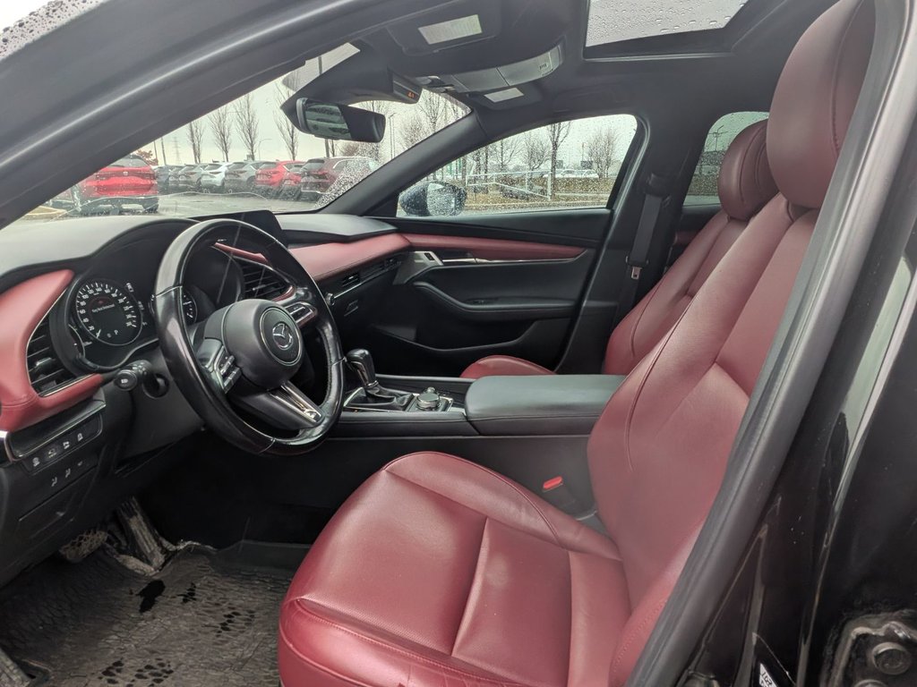 Mazda Mazda3 Sport GT w/Turbo 2023 à Boucherville, Québec - 13 - w1024h768px
