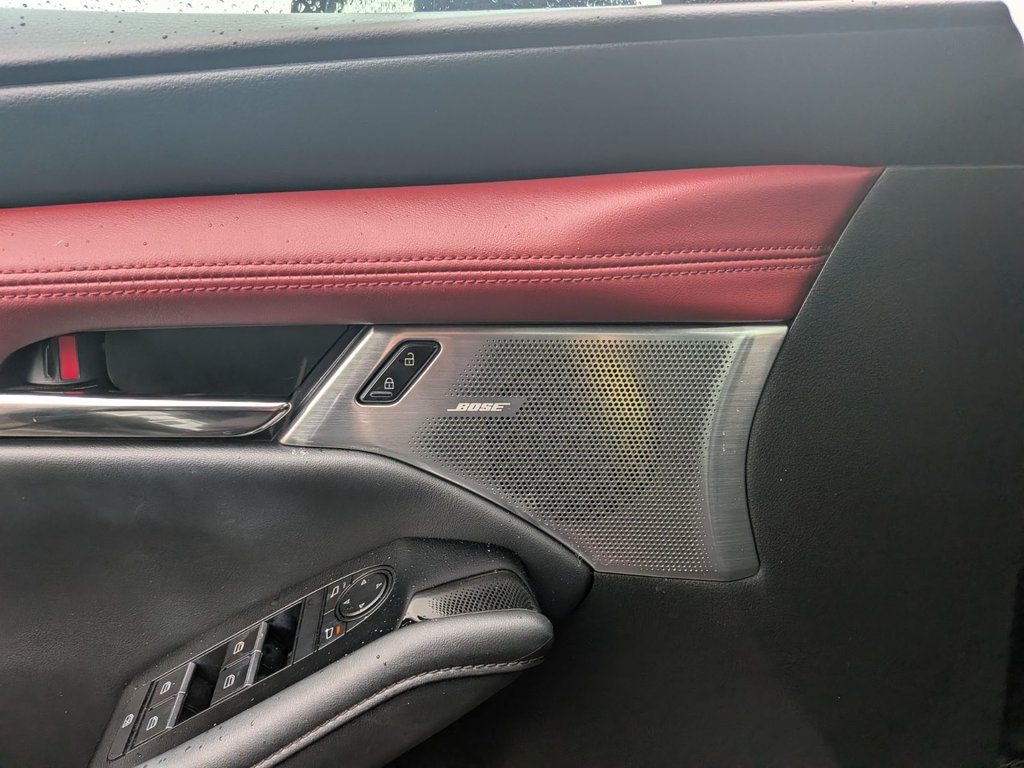 Mazda Mazda3 Sport GT w/Turbo 2023 à Boucherville, Québec - 18 - w1024h768px