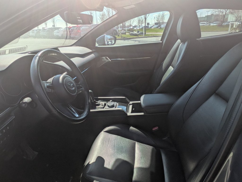 2023 Mazda Mazda3 Sport GT JAMAIS ACCIDENTÉ GARANTIE 1 PROPRIO in Boucherville, Quebec - 13 - w1024h768px
