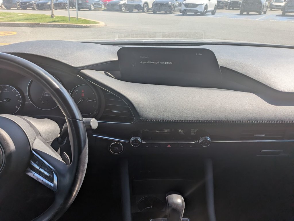 2023 Mazda Mazda3 Sport GT JAMAIS ACCIDENTÉ GARANTIE 1 PROPRIO in Boucherville, Quebec - 15 - w1024h768px