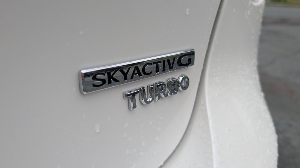 2023 Mazda Mazda3 Sport GT w/Turbo, GARANTIE JUILLET 2028 KM ILLIMITÉ in Boucherville, Quebec - 11 - w1024h768px