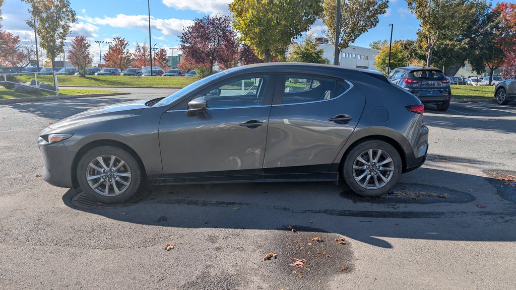 2023 Mazda Mazda3 Sport GS, GARANTIE, AUCUN ACCIDENT, UN PROPRIÉTAIRE in Boucherville, Quebec - 3 - w1024h768px