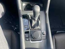 2025 Mazda Mazda3 Sport GS in Boucherville, Quebec - 15 - w1024h768px