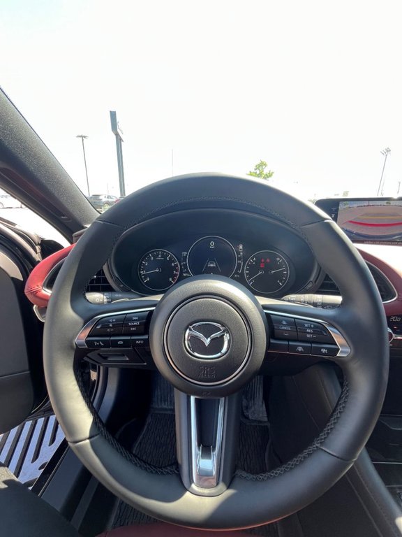 2025 Mazda Mazda3 Sport GT w/Turbo AWD DEMO in Boucherville, Quebec - 24 - w1024h768px