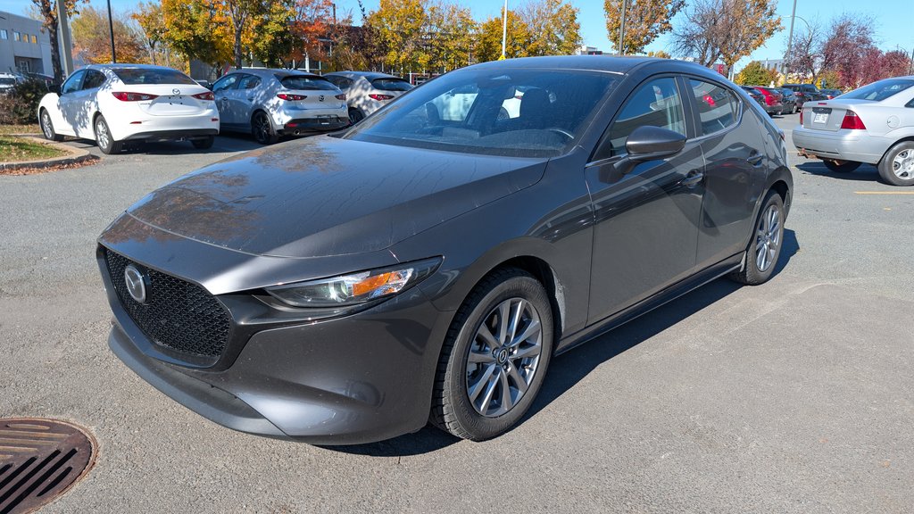 Mazda Mazda3 Sport GS, BAS KM, AUCUN ACCIDENT, GARANTIE 2025 à Boucherville, Québec - 3 - w1024h768px