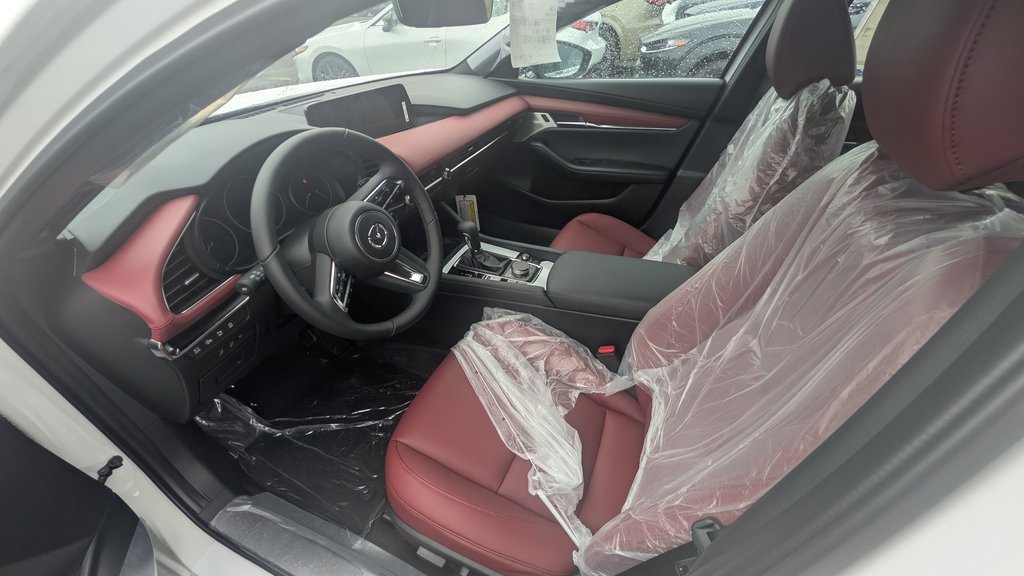 2026 Mazda Mazda3 Sport GT Turbo in Boucherville, Quebec - 2 - w1024h768px
