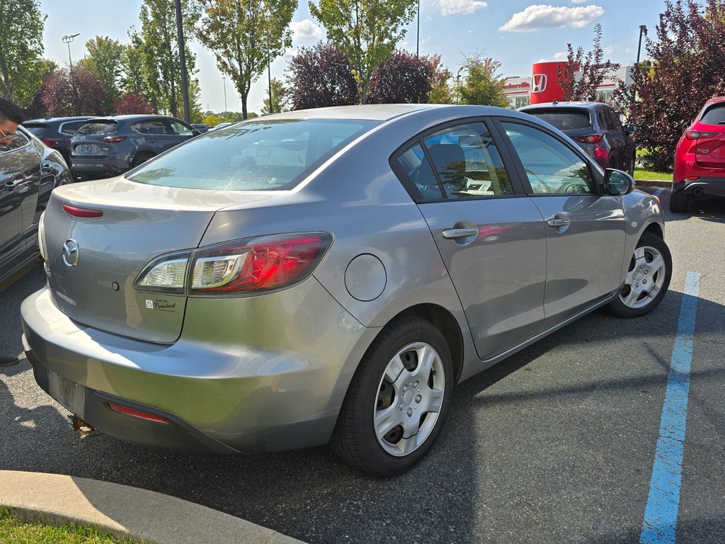 2010 Mazda Mazda3 GX /  1 SEUL PROPRIO / BAS KM in Boucherville, Quebec - 6 - w1024h768px
