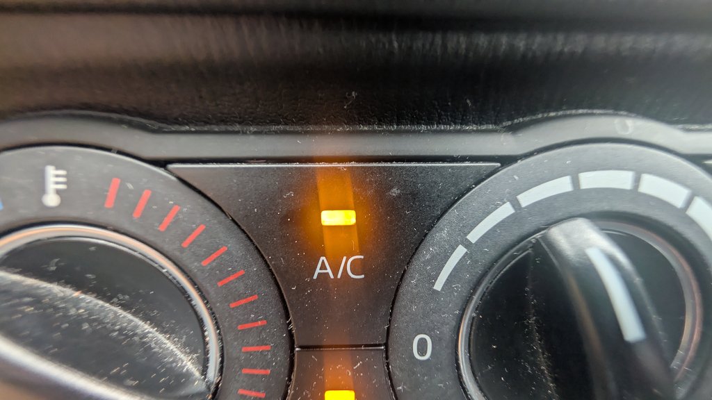 Mazda Mazda3 SE, CUIR, BANC CHAUFFANT, AIR CLIMATISÉ 2017 à Boucherville, Québec - 7 - w1024h768px