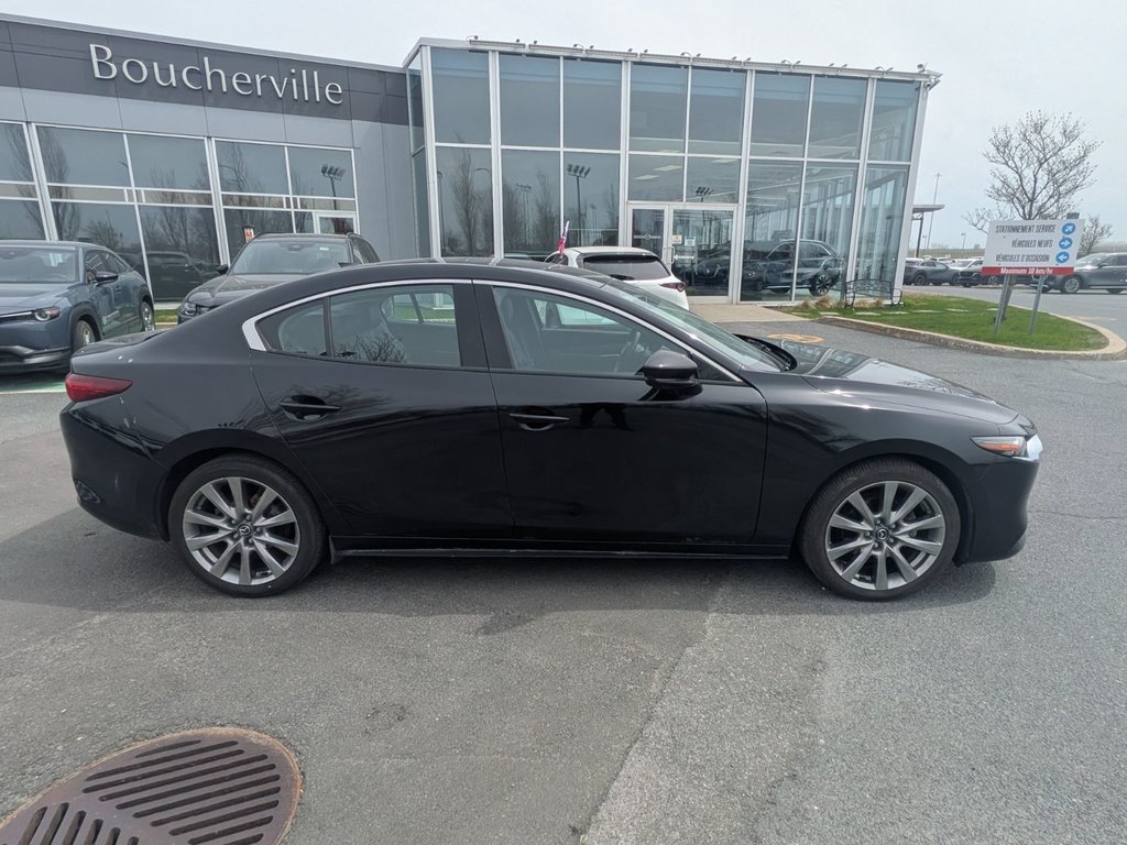 2023 Mazda Mazda3 GT JAMAIS ACCIDENTÉ GARANTIE 1 PROPRIO in Boucherville, Quebec - 12 - w1024h768px