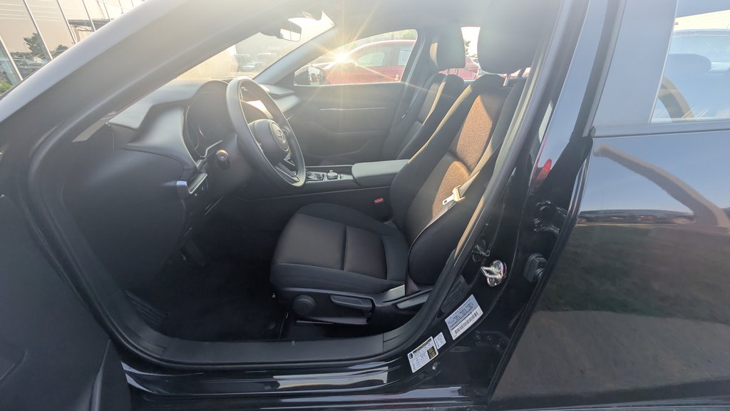 2026 Mazda Mazda3 GX in Boucherville, Quebec - 3 - w1024h768px