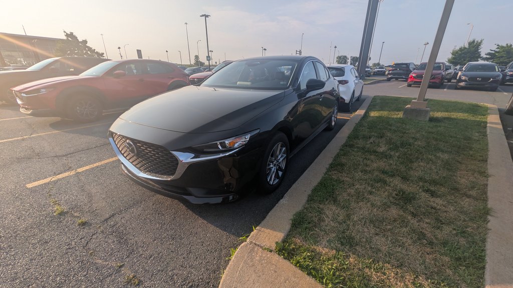 2026 Mazda Mazda3 GX in Boucherville, Quebec - 1 - w1024h768px