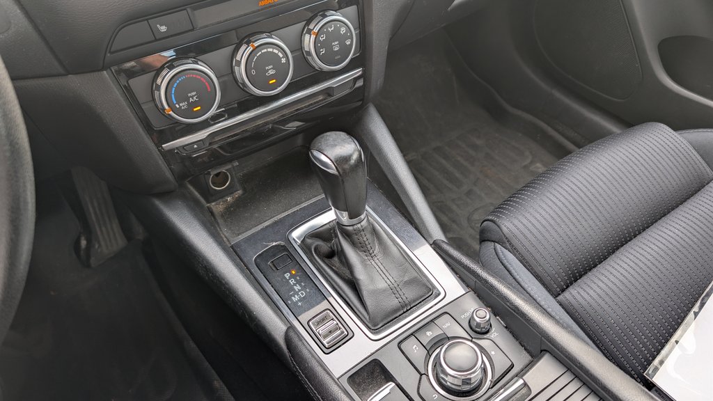 2016 Mazda Mazda6 GX, UN SEUL PROPRIÉTAIRE, SIÈGES CHAUFFANTS in Boucherville, Quebec - 11 - w1024h768px
