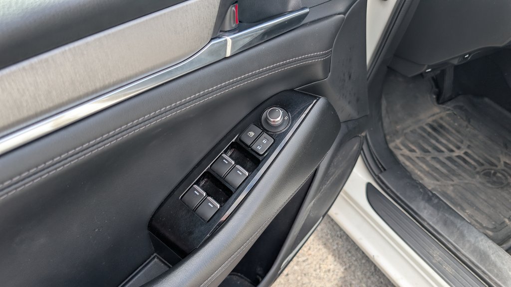 Mazda Mazda6 GT, SIÈGES VENTILÉS, VOLANT CHAUFFANT 2018 à Boucherville, Québec - 18 - w1024h768px