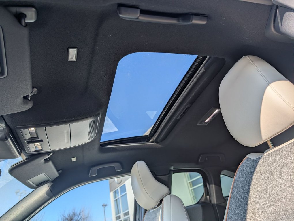 Mazda MX-30 EV GT, TOIT, NAV,BOSE 2022 à Boucherville, Québec - 3 - w1024h768px