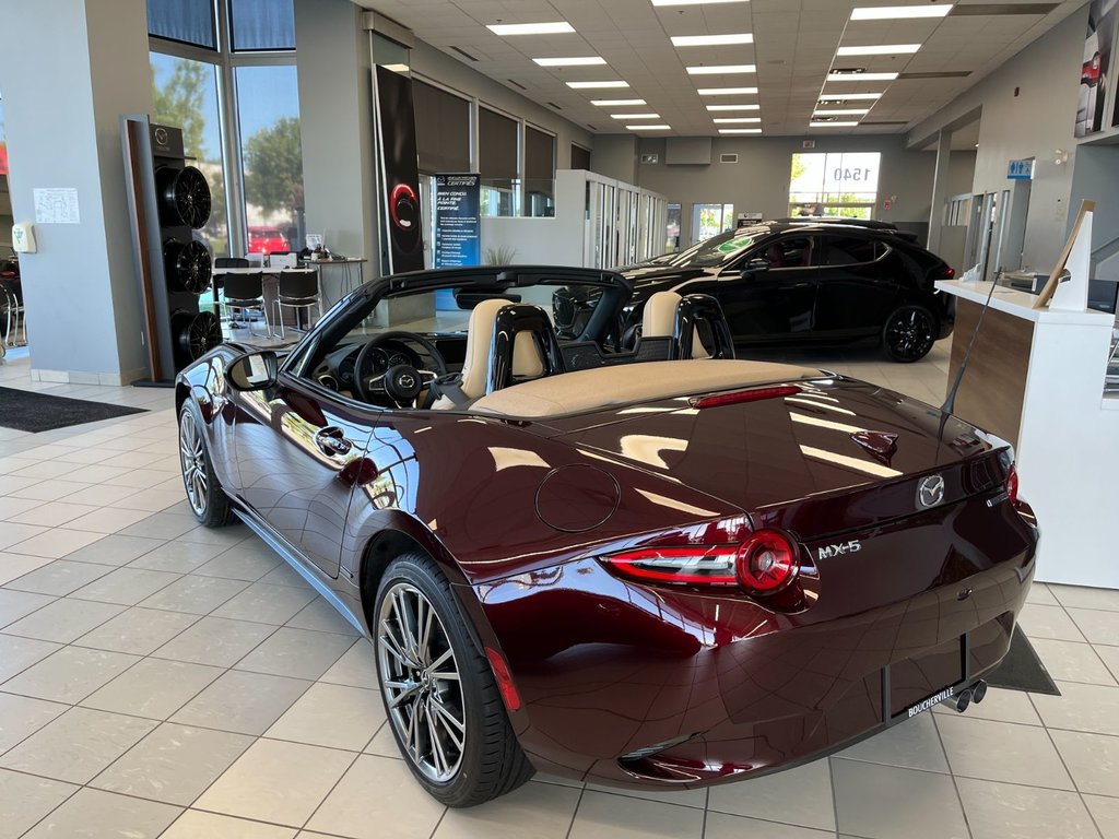 Mazda MX-5 35ie Anniversaire Edition 2025 à Boucherville, Québec - 3 - w1024h768px
