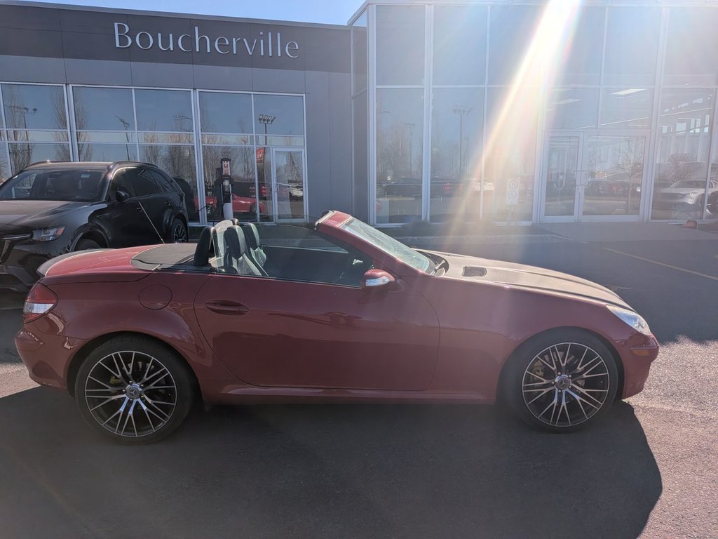 2005 Mercedes-Benz SLK-Class 3.5L CABRIOLET JAMAIS ACCIDENTE BAS KM in Boucherville, Quebec - 18 - w1024h768px