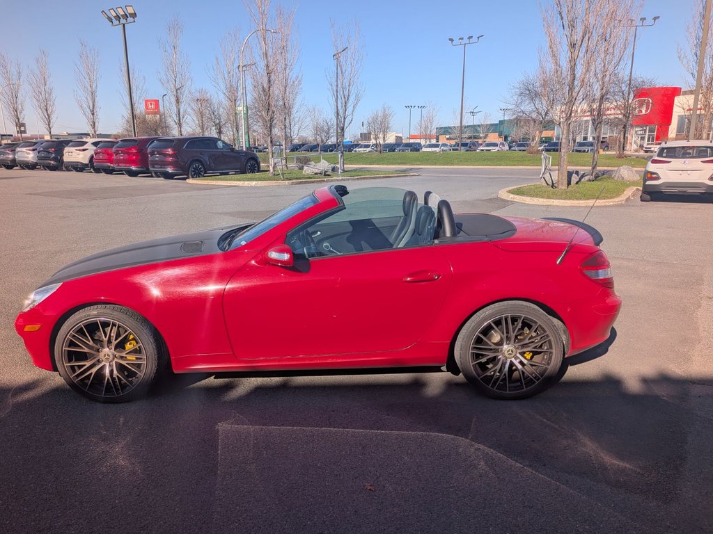2005 Mercedes-Benz SLK-Class 3.5L CABRIOLET JAMAIS ACCIDENTE BAS KM in Boucherville, Quebec - 15 - w1024h768px