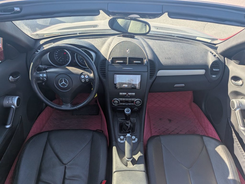 2005 Mercedes-Benz SLK-Class 3.5L CABRIOLET JAMAIS ACCIDENTE BAS KM in Boucherville, Quebec - 19 - w1024h768px