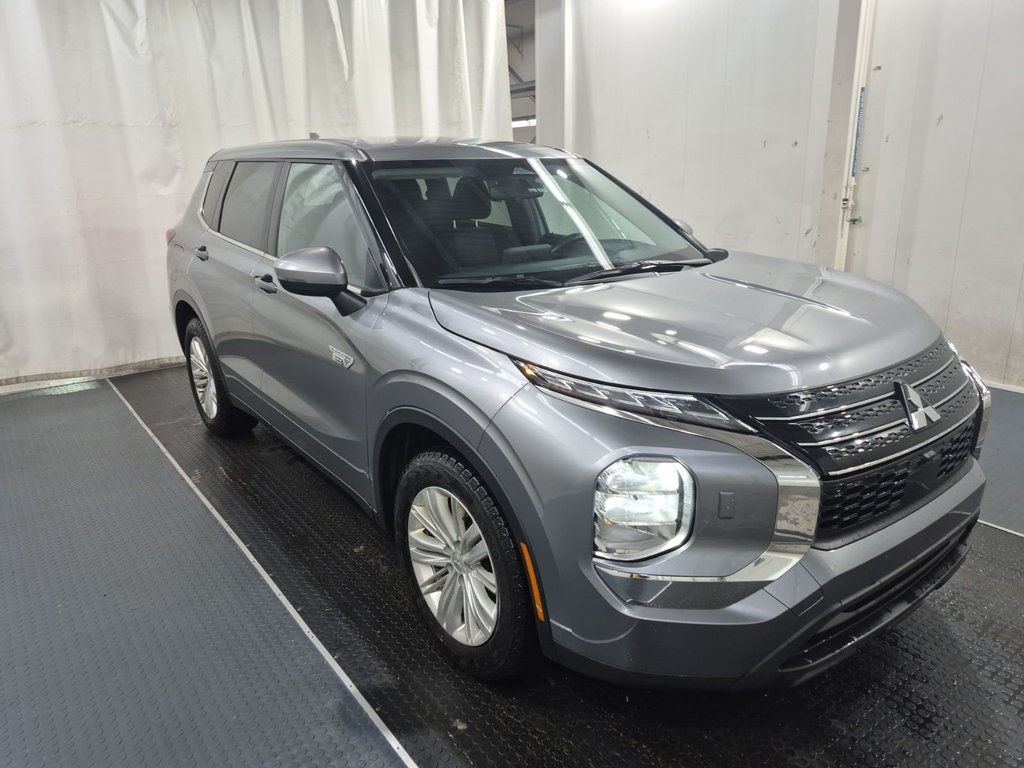 2023 Mitsubishi Outlander PHEV ES AWD SIÈGES AVANT CHAUFFANTS, VOLANT CHAUFFANT in Boucherville, Quebec - 1 - w1024h768px