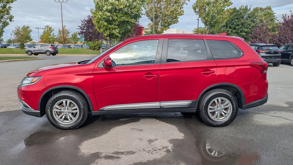 2018 Mitsubishi Outlander ES, 1 SEUL PROPRIÉTAIRE, AUCUN ACCIDENT in Boucherville, Quebec - 7 - w1024h768px