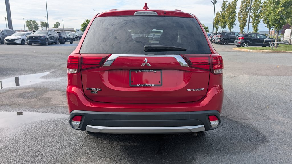 2018 Mitsubishi Outlander ES, 1 SEUL PROPRIÉTAIRE, AUCUN ACCIDENT in Boucherville, Quebec - 10 - w1024h768px