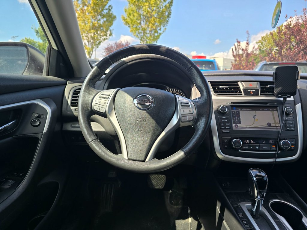 2016 Nissan Altima SL BAS KM CUIR TOIT OUVRANT in Boucherville, Quebec - 19 - w1024h768px