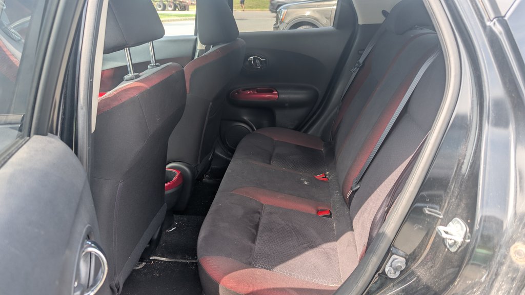 2015 Nissan JUKE SV, AUCUN ACCIDENT, BAS KM in Boucherville, Quebec - 9 - w1024h768px