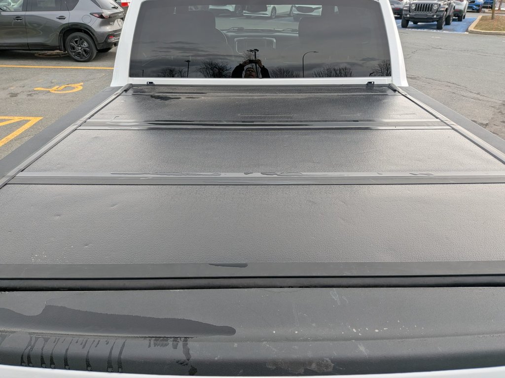 2021 Ram 1500 Classic Warlock, CREW CAB, NAV in Boucherville, Quebec - 19 - w1024h768px
