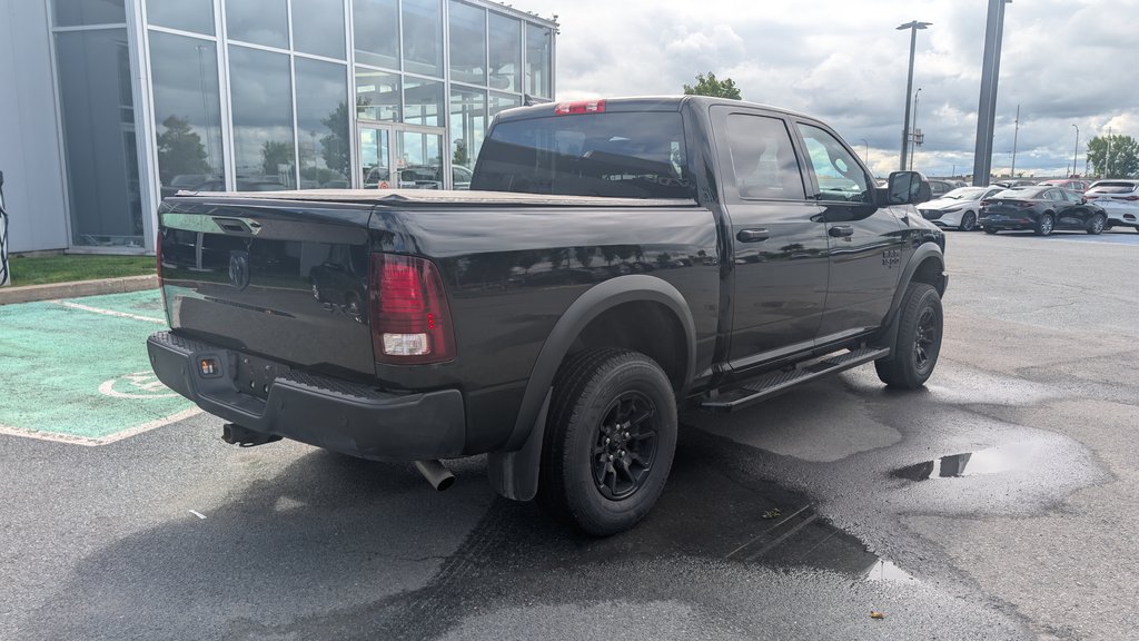 2021 Ram 1500 Classic Warlock, V6,CREW ENSEMBLE REMORQUAGE in Boucherville, Quebec - 11 - w1024h768px