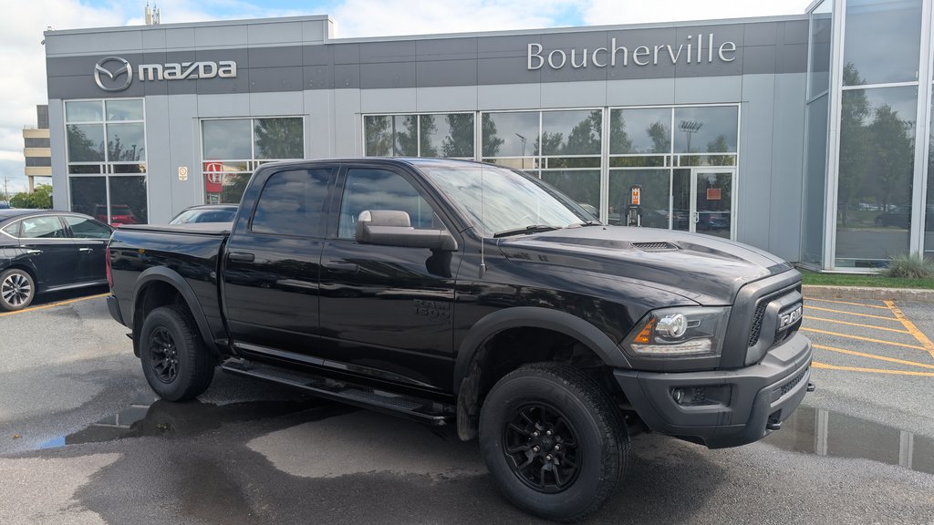 2021 Ram 1500 Classic Warlock, V6,CREW ENSEMBLE REMORQUAGE in Boucherville, Quebec - 1 - w1024h768px