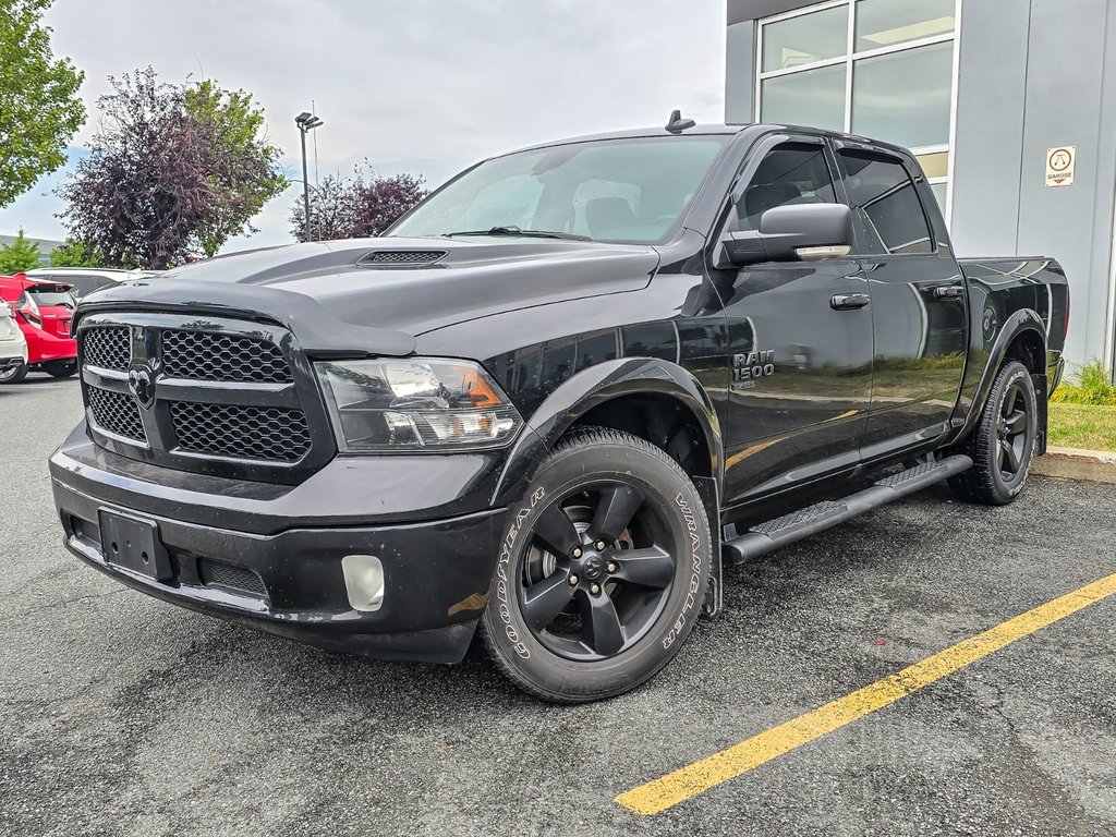 Ram 1500 Classic SLT, CREW CAB,3.6L,NAV PLAN OR, 2022 à Boucherville, Québec - 1 - w1024h768px