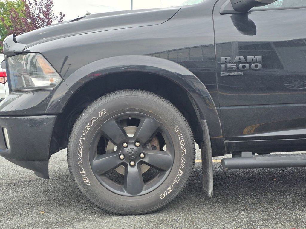 Ram 1500 Classic SLT, CREW CAB,3.6L,NAV PLAN OR, 2022 à Boucherville, Québec - 6 - w1024h768px